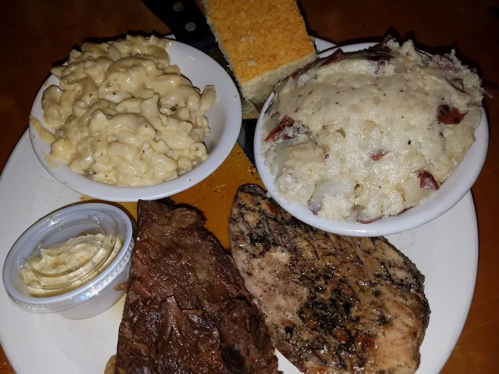 Brisket and Chicken with Mac N Cheese and Mashed Potatoes